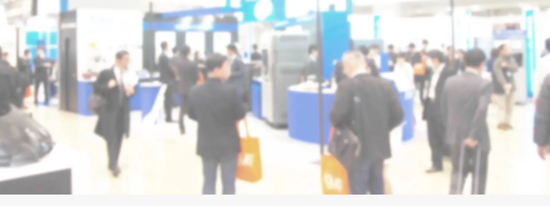 お客様の足を止めるために、コンセプトモデルやロボットを作るという選択。